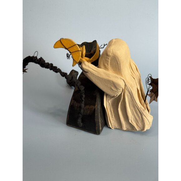 Vintage Folk Art Hand-Carved Ghost Cat Pumpkin Halloween Figurine Fabriche Wire - Picture 4 of 7